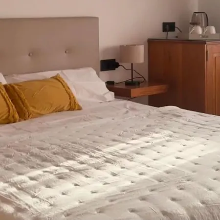 Appartamento Yellow - Sunlite Double In Barbuja *