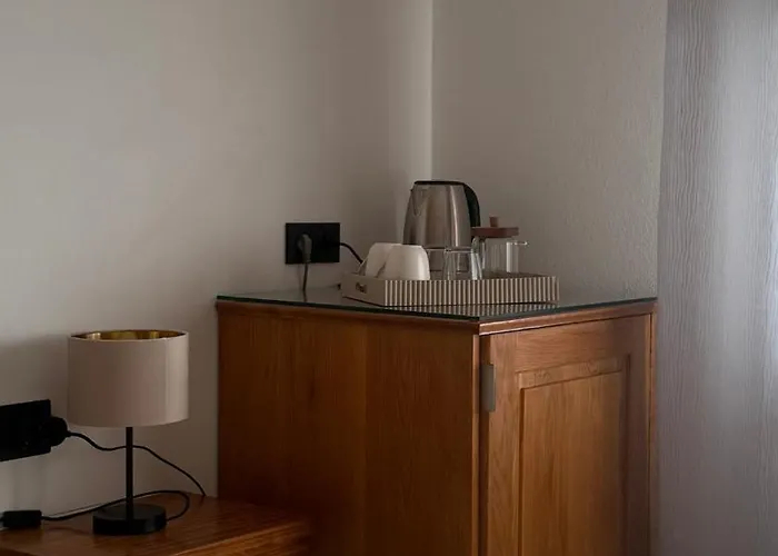 Yellow - Sunlite Double In Barbuja Apartment *